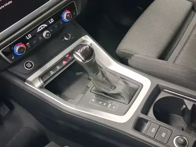 Audi Q3 – Foto 11