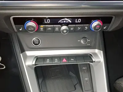 Audi Q3 – Foto 16