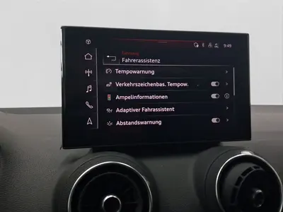 Audi Q2 – Foto 12