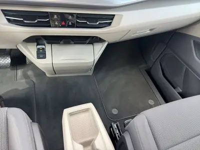 Volkswagen T7 Multivan – Foto 11