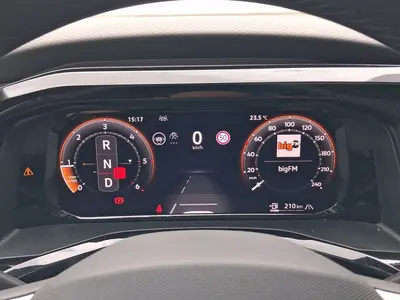 Volkswagen T7 Multivan – Foto 12