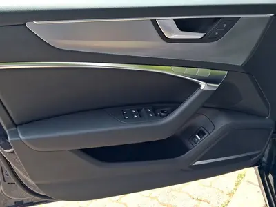 Audi S6 Avant – Foto 8