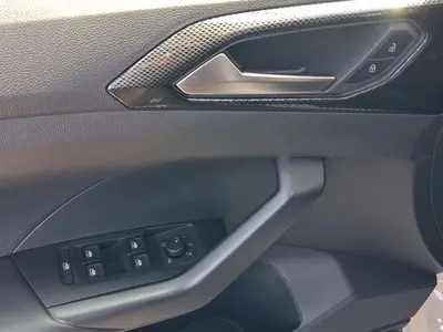 Volkswagen T-Cross – Foto 8