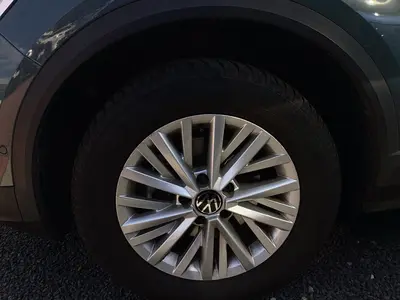Volkswagen T-Roc – Foto 8