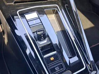 Volkswagen Golf GTI – Foto 11