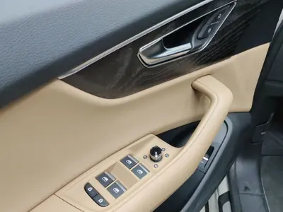 Audi Q8 – Foto 8