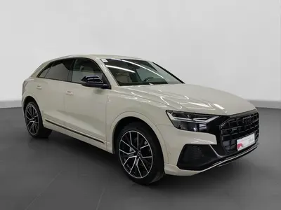 Audi Q8 – Foto 13