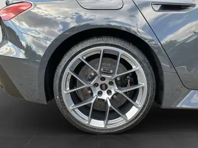 Audi RS 5 Avant – Foto 7