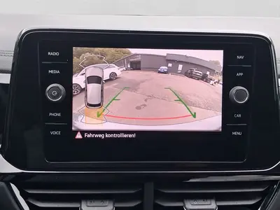 Volkswagen T-Roc – Foto 15