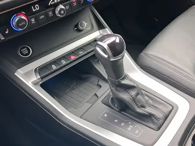 Audi Q3 – Foto 11