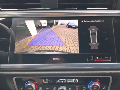 Audi Q3 – Foto 15
