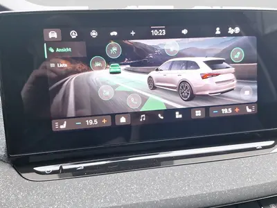 Skoda Octavia – Foto 13