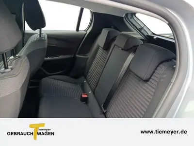 Peugeot 208 – Foto 11
