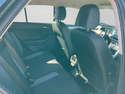 Volkswagen T-Roc – Foto 6