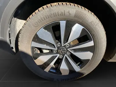 Volkswagen T-Roc – Foto 7