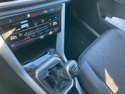 Volkswagen T-Roc – Foto 11