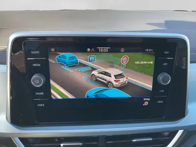 Volkswagen T-Roc – Foto 13
