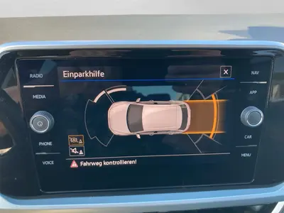Volkswagen T-Roc – Foto 15