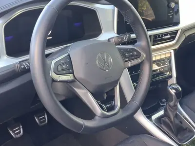 Volkswagen T-Roc – Foto 9