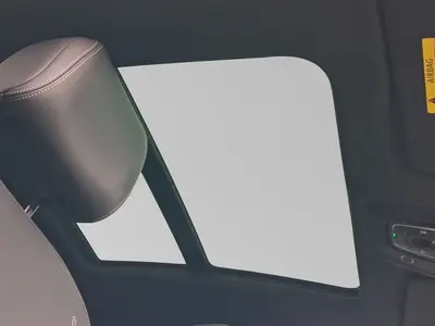Audi Q8 Sportback e-tron – Foto 18