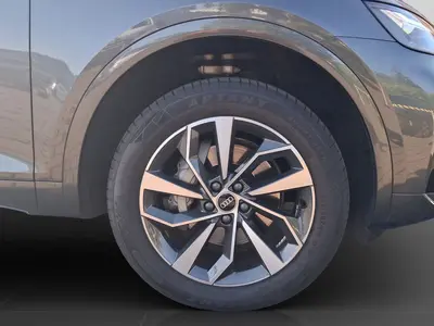 Audi Q5 Sportback – Foto 7