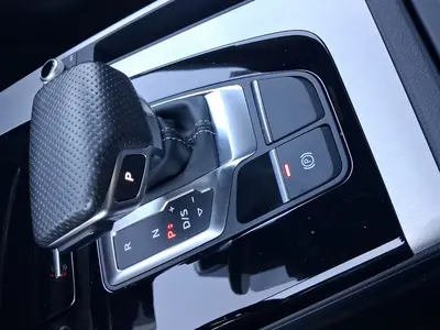 Audi Q5 Sportback – Foto 11