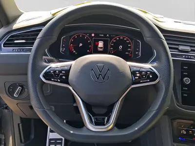 Volkswagen Tiguan Allspace – Foto 9