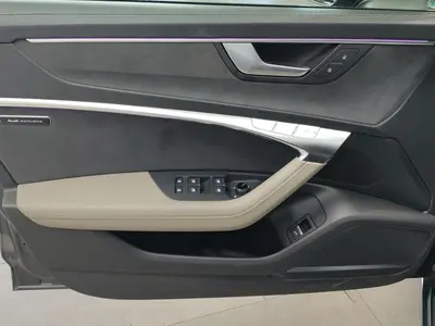 Audi S6 Avant – Foto 8