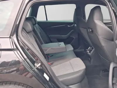 Skoda Octavia – Foto 6