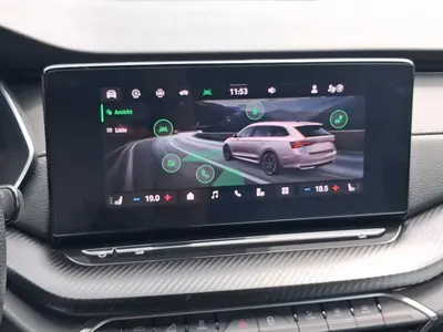 Skoda Octavia – Foto 15