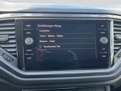 Volkswagen T-Roc – Foto 14