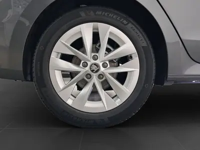 Skoda Octavia – Foto 7
