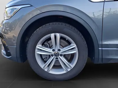 Volkswagen Tiguan Allspace – Foto 7