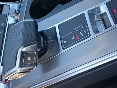 Audi S6 Avant – Foto 11