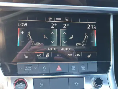 Audi S6 Avant – Foto 14