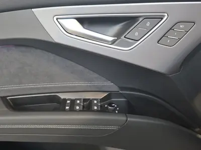 Audi Q4 e-tron – Foto 8