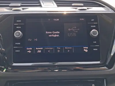 Volkswagen Touran – Foto 15
