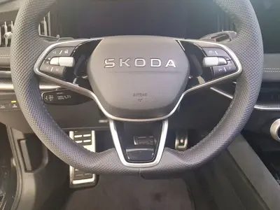 Skoda Superb – Foto 9