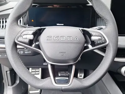 Skoda Superb – Foto 9
