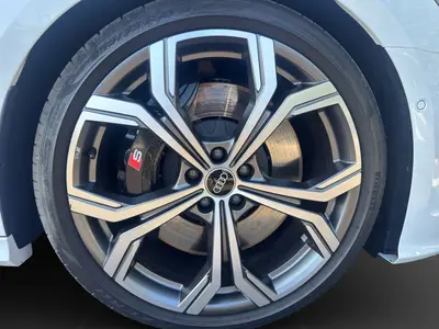 Audi S6 Avant – Foto 7