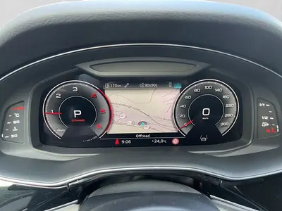 Audi Q8 – Foto 10