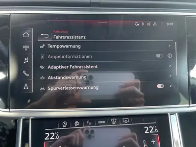 Audi Q8 – Foto 14