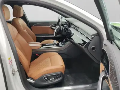 Audi A8 – Foto 4