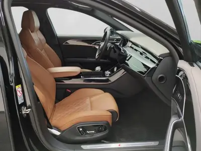 Audi A8 – Foto 4