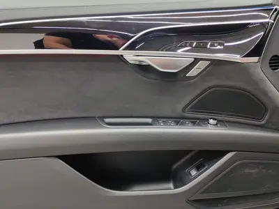 Audi A8 – Foto 8