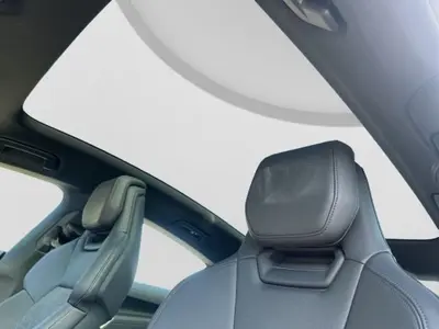 Audi e-tron GT quattro – Foto 18