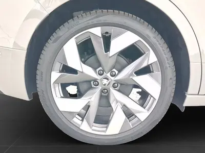 Skoda Enyaq – Foto 7