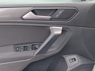 Volkswagen Tiguan – Foto 8
