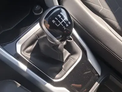 Volkswagen T-Roc – Foto 11