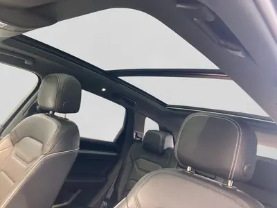 Volkswagen Touareg – Foto 18